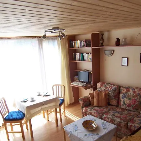 別荘 An Der Waldquelle